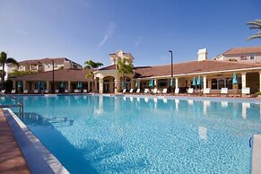 Pool View Penthouse 3 Bedroom Condo