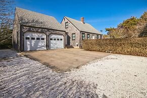 Charming 3br Home In Nantucket's Natural Beauty 3 Bedroom Home