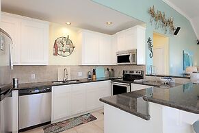 A Sassy Seagull 3 Bedroom Home