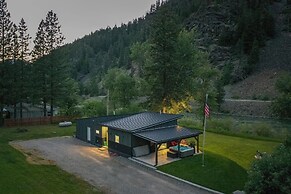 Blackfoot River House 2 Bedroom Home