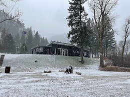Blackfoot River House 2 Bedroom Home