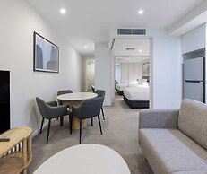 Oaks Melbourne Flemington Suites