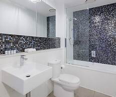 Oaks Melbourne Flemington Suites