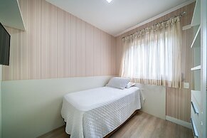 Apto vista mar 4 dormitórios e piscina