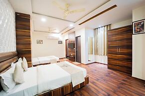 Hotel Sawamani and Restaurant