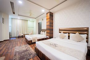 Hotel Sawamani and Restaurant