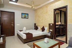 Hotel Sawamani and Restaurant