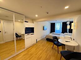 D2 Orbi City Apartments