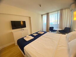 D2 Orbi City Apartments