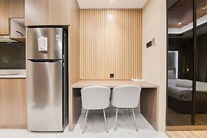Modern Sophisticated 1Br At The Smith Alam Sutera Apartment