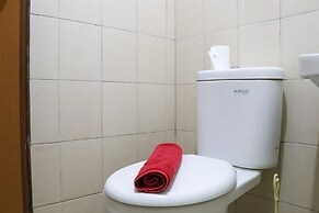 Functional 2Br At Tifolia Apartment