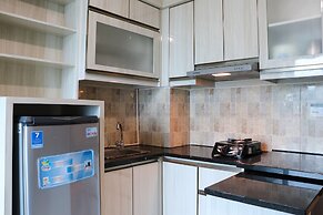 Functional 2Br At Tifolia Apartment