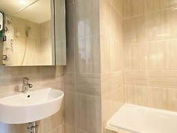 Nice And Elegant 1Br At Vasanta Innopark Apartment