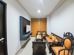 Good Choice And Nice 1Br At Patraland Amarta Apartment