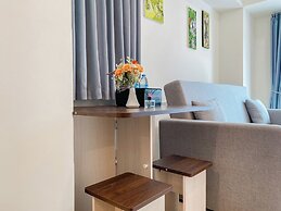 Restful And Chic 2Br At Meikarta Apartment