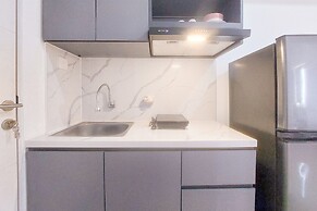 Relaxing And Homey Studio At Urbantown Serpong Apartment