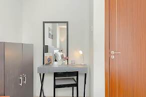 Minimalist 1Br Apartment At Vittoria Residence