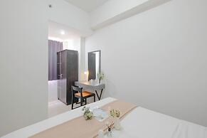 Warm And Comfy 2Br Apartment At Vittoria Residence