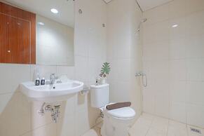 Cozy Living 2Br Apartment At Vittoria Residence