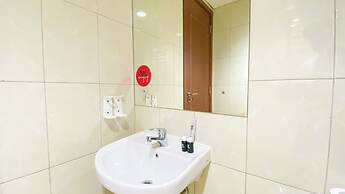 Simply Look 2Br Apartment At Vittoria Residence