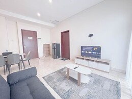 Homey And Simply 3Br At Grand Sungkono Lagoon Apartment