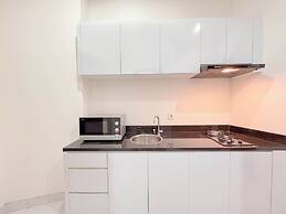 Homey And Simply 3Br At Grand Sungkono Lagoon Apartment