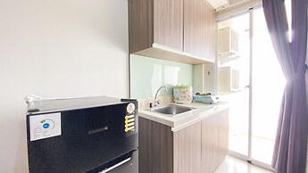 Cozy And Restful 2Br Apartment At Vittoria Residence