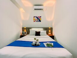 Spacious And Relaxing 2Br Apartment At Corner Vittoria Residence