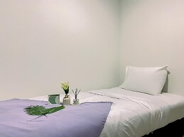 Spacious And Relaxing 2Br Apartment At Corner Vittoria Residence