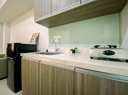 Spacious And Relaxing 2Br Apartment At Corner Vittoria Residence