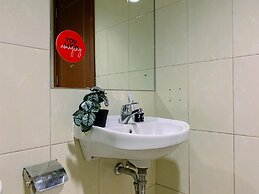 Spacious And Relaxing 2Br Apartment At Corner Vittoria Residence