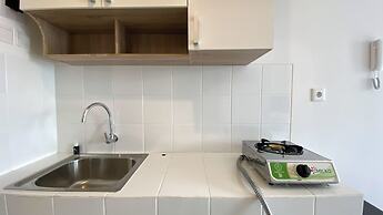 Cozy Living And Nice Studio At Tokyo Riverside Pik 2 Apartment