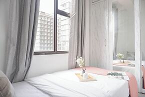 Stunning And Well Designed 2Br At Transpark Cibubur Apartment