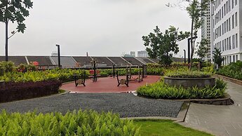 Comfy 1Br Apartment At M-Town Residence