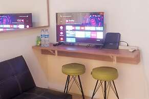 Lovely 2Br Apartment At Belmont Residence Puri