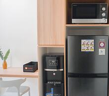 Cozy Living 2Br Apartment At Pollux Chadstone