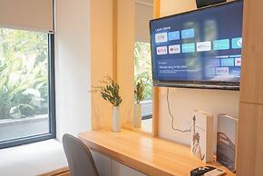 Cozy Living 2Br Apartment At Pollux Chadstone