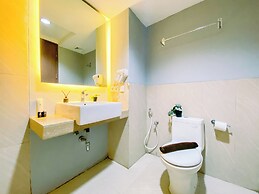 Comfortable Studio (No Kitchen) At Bogor Icon Apartment