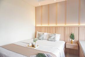 Comfy And Strategic 2Br Connecting Mall At Pollux Chadstone Apartment