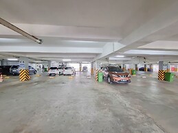 Best Deal Studio Malioboro City Apartment