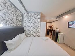 Minimalist Studio At Altuz Seturan Yogyakarta Apartment