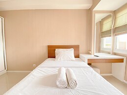 Modern 2Br Apartment Without Living Room At Parahyangan Residence