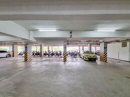 Cozy Studio (No Kitchen) Apartment Malioboro City