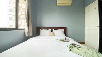 Spacious And Comfy 3Br At Puri Garden Apartment