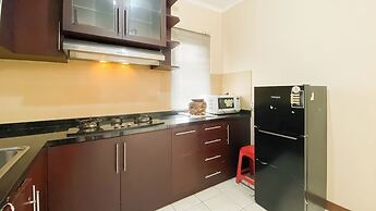 Spacious And Comfy 3Br At Puri Garden Apartment