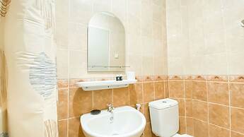 Spacious And Comfy 3Br At Puri Garden Apartment