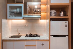 Cozy And Elegant 2Br Apartment At Transpark Bintaro