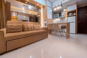 Cozy And Elegant 2Br Apartment At Transpark Bintaro