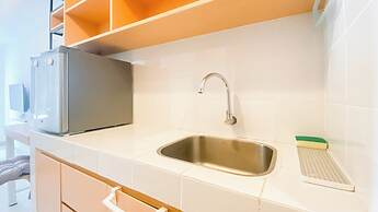 Nice And Comfy Studio At Tokyo Riverside Pik 2 Apartment