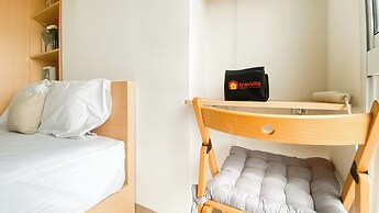 Nice And Comfy Studio At Tokyo Riverside Pik 2 Apartment